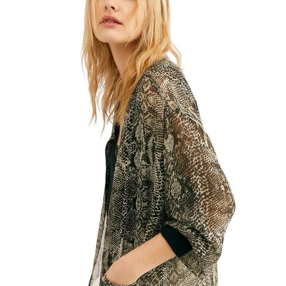 Free People Lori Bomber Jacket Oversized Sz M Black Sheer Snake-print Snap Front - Picture 3 of 14